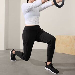 Athleta Rainier Mid Rise Joggers